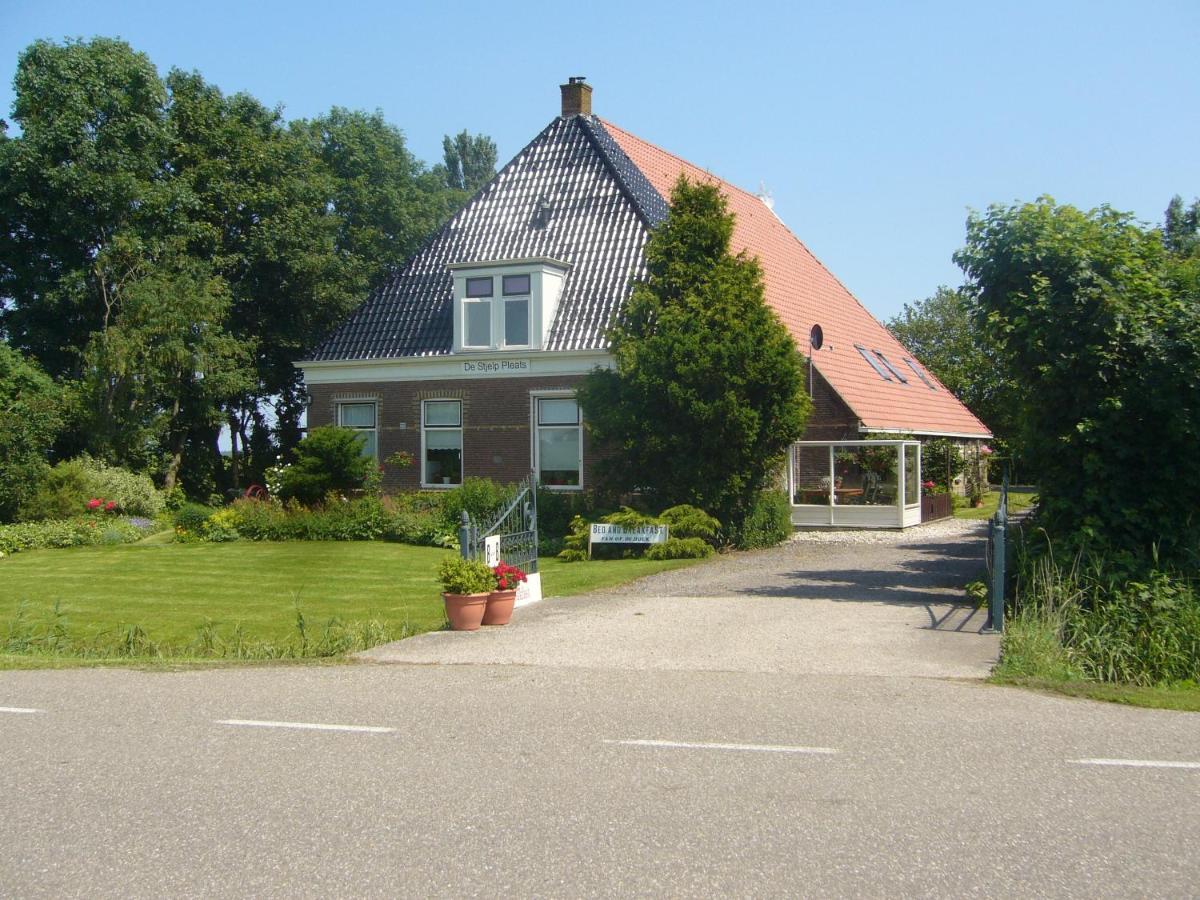 De Stjelp Pleats Bed & Breakfast Lemmer Exterior photo