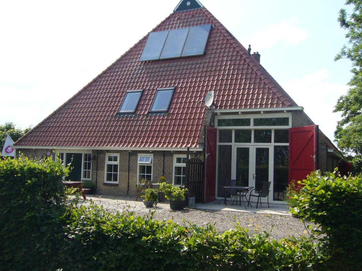 De Stjelp Pleats Bed & Breakfast Lemmer Exterior photo